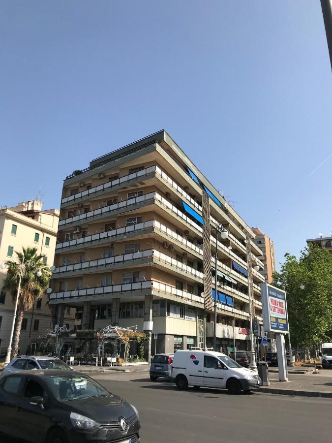 Casa Vacanza Brezza Di Maestrale Salerno Eksteriør billede