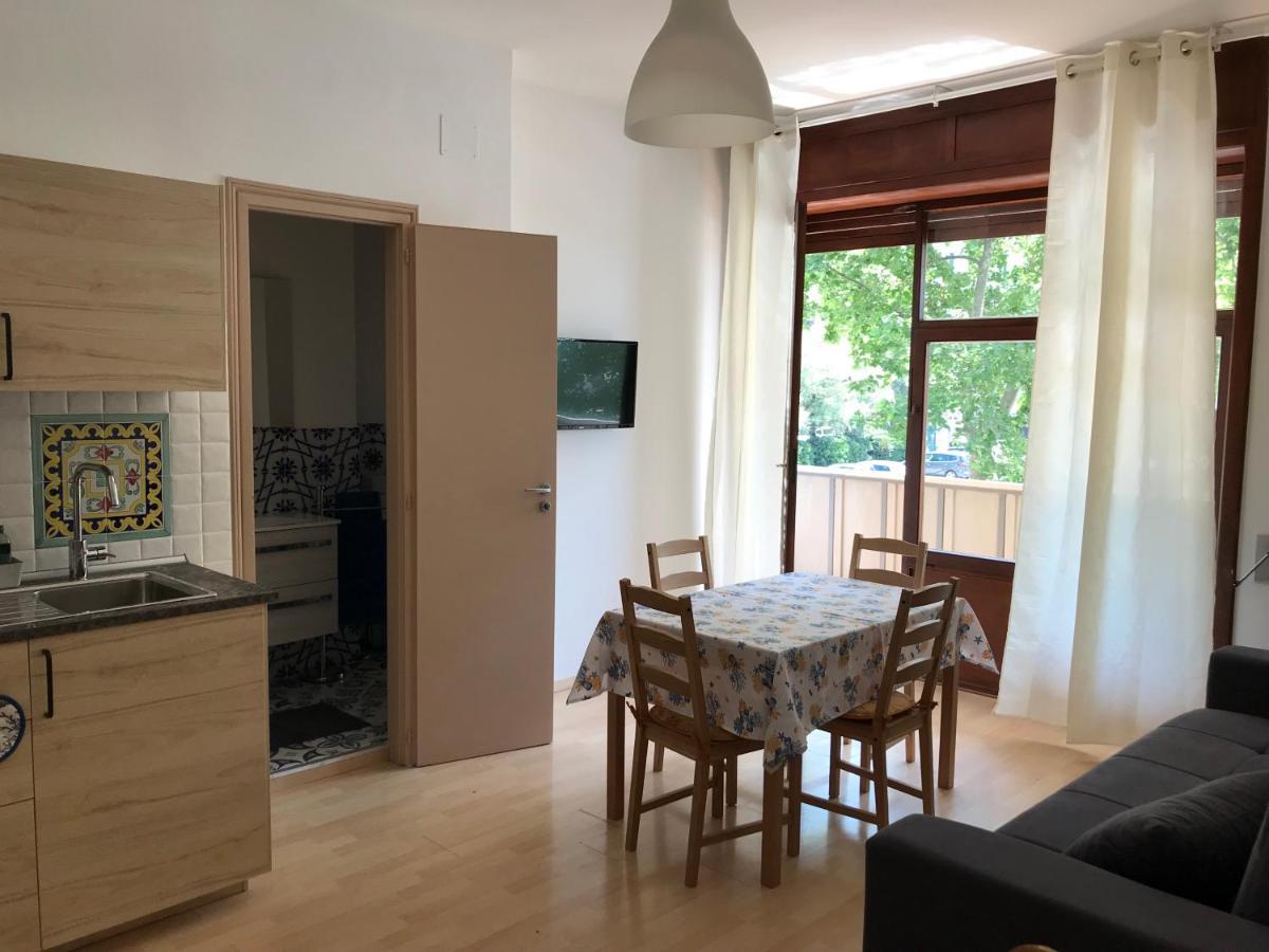 Casa Vacanza Brezza Di Maestrale Salerno Eksteriør billede