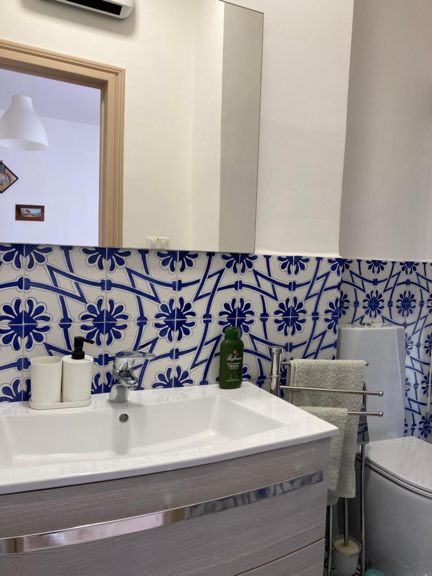 Casa Vacanza Brezza Di Maestrale Salerno Eksteriør billede